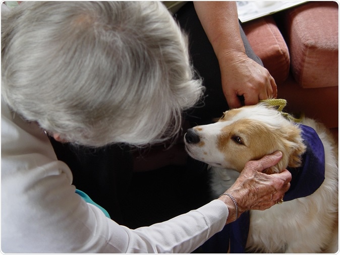 Pet therapy. Image Credit: Sue McDonald / Shutterstock