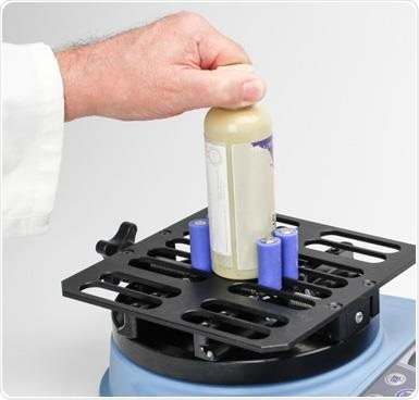 Testing release torque of plastic closure using Tornado manual tester