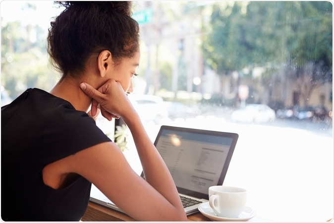 Study: Visual Search for Letters in the Right Versus Left Visual Hemifields. Image Credit: Monkey Business Images / Shutterstock