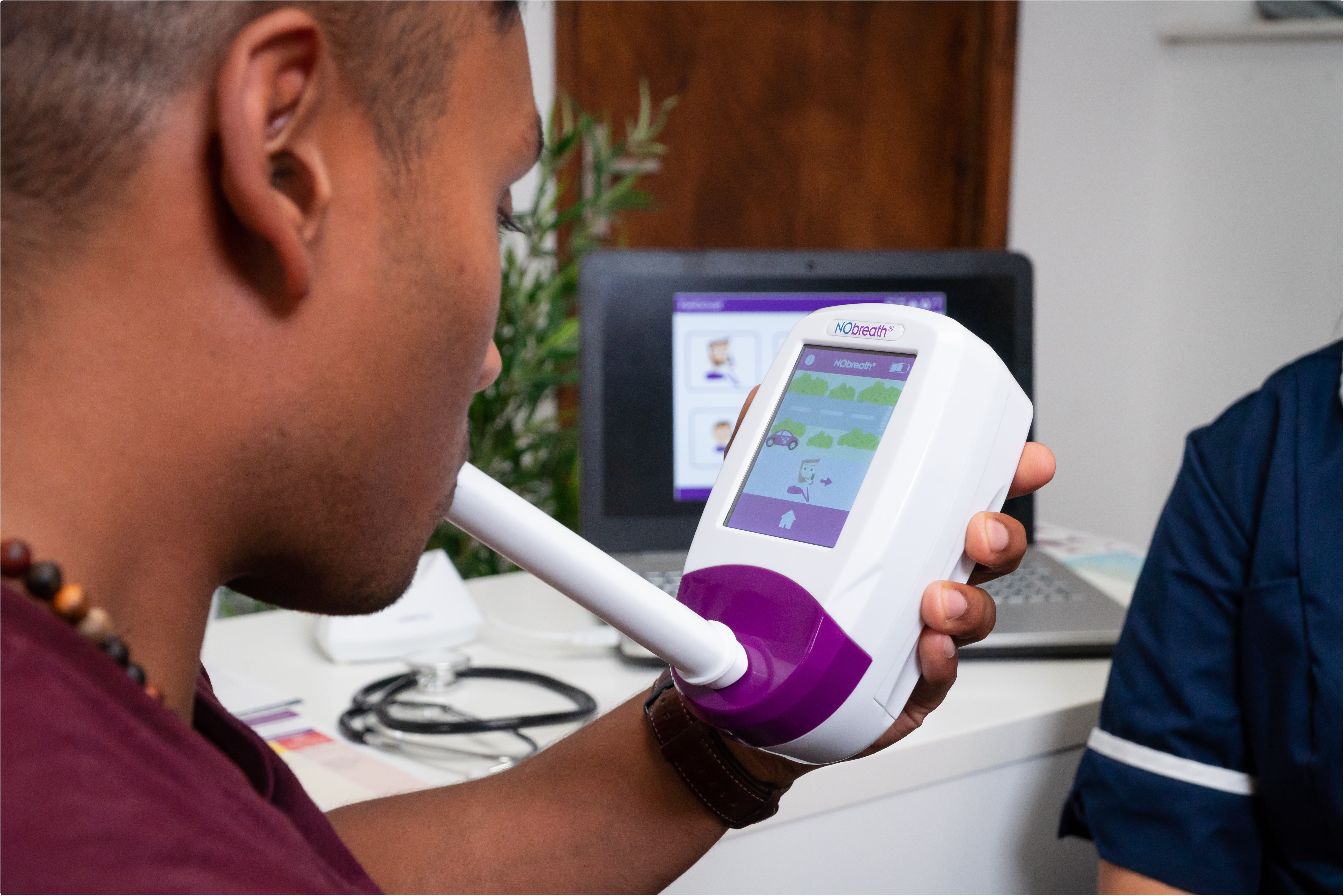 Measuring airway inflammation when diagnosing and treating asthma patients