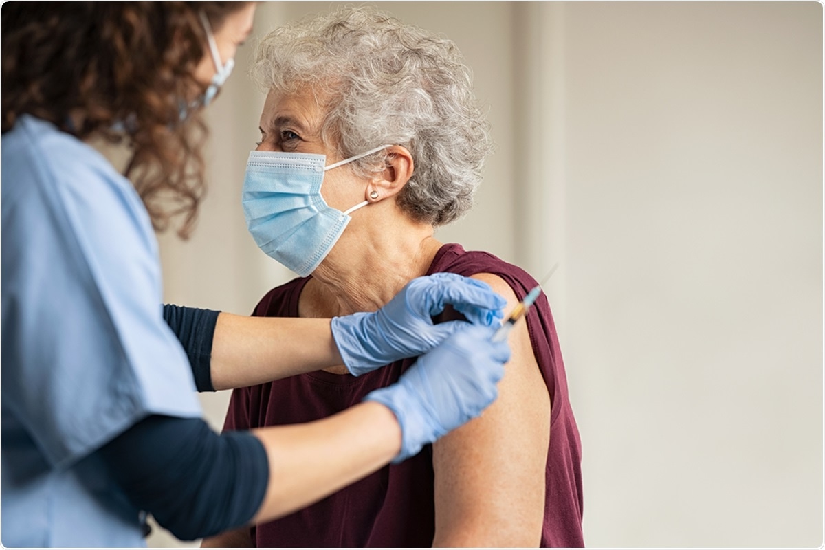 Study: Effectiveness of BNT162b2 mRNA vaccine and ChAdOx1 adenovirus vector vaccine on mortality following COVID-19. Image Credit: Rido / Shutterstock