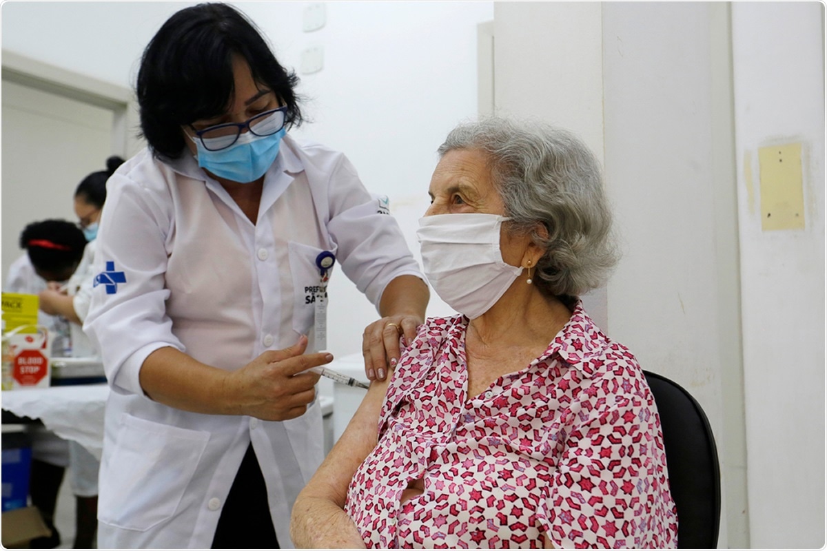 Study: SARS-CoV-2 vaccination with CoronaVac: seroconversion rate in healthcare workers after 40 days. Image Credit: Nelson Antoine / Shutterstock