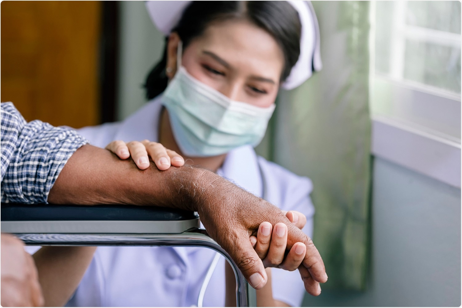 Study: Prior Covid-19 and high RBD-IgG levels correlate with protection against VOC-δ SARS-CoV-2 infection in vaccinated nursing home residents. Image Credit: PitukTV / Shutterstock