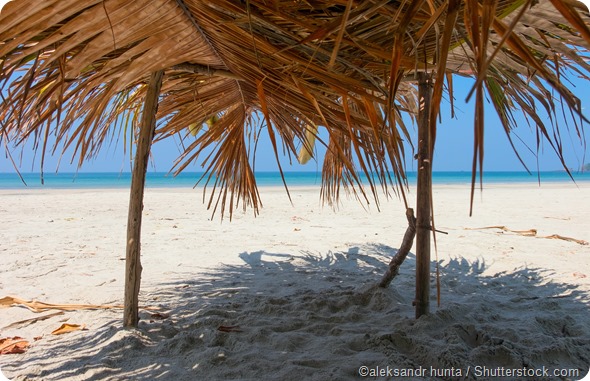 beach shade shelter
