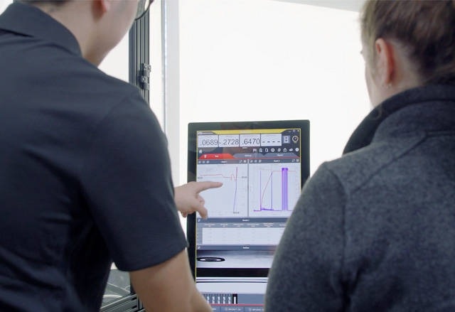 Autoinjector testing system for pharmaceutical applications