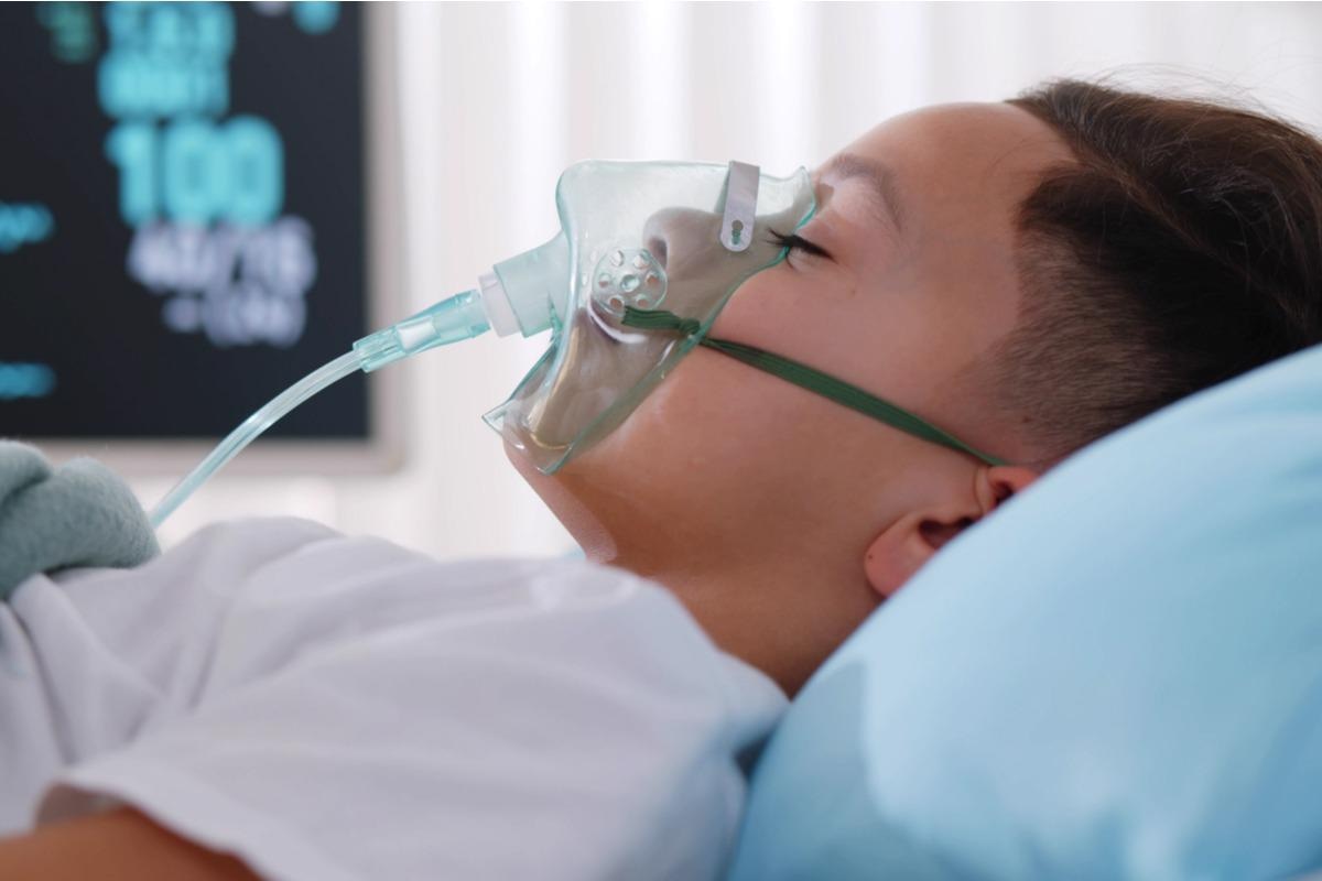 Study: Immunocompromised children and young people are at no increased risk of severe COVID-19. Image Credit: TommyStockProject