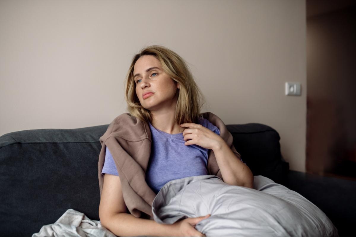 Study: Does pre-infection stress increase the risk of long COVID? Longitudinal associations between adversity worries and experiences in the month prior to COVID-19 infection and the development of long COVID and specific long COVID symptoms. Image Credit:  Starocean/Shutterstock