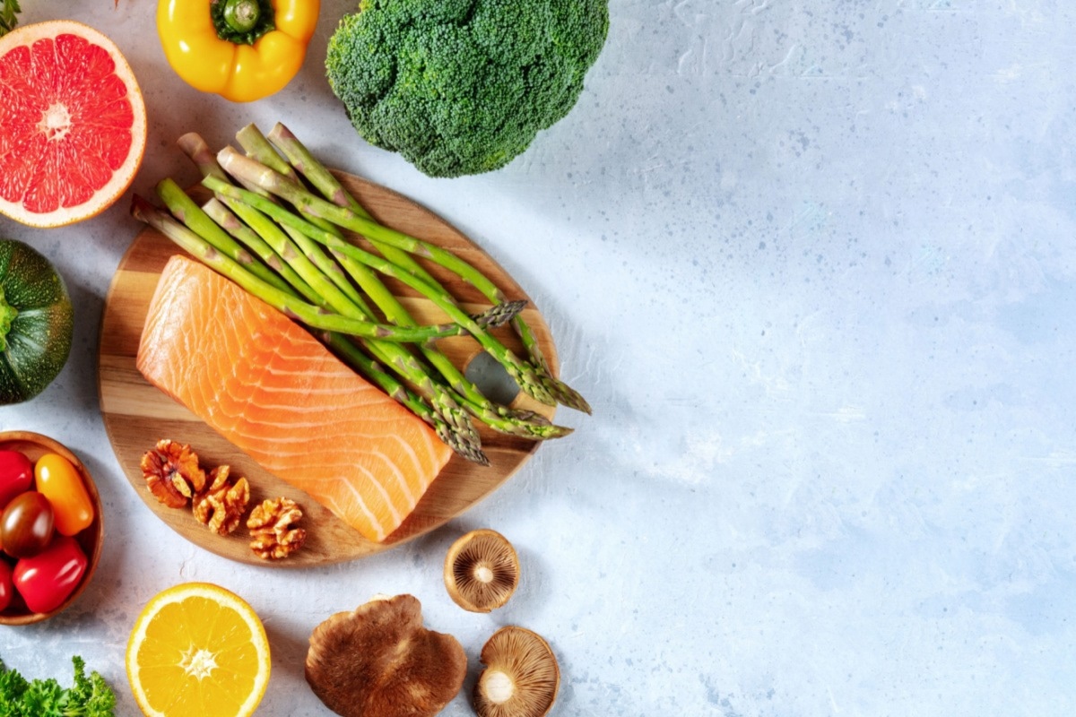 Study: Dietary regulation in health and disease. Image Credit: Cook Shoots Food/Shutterstock