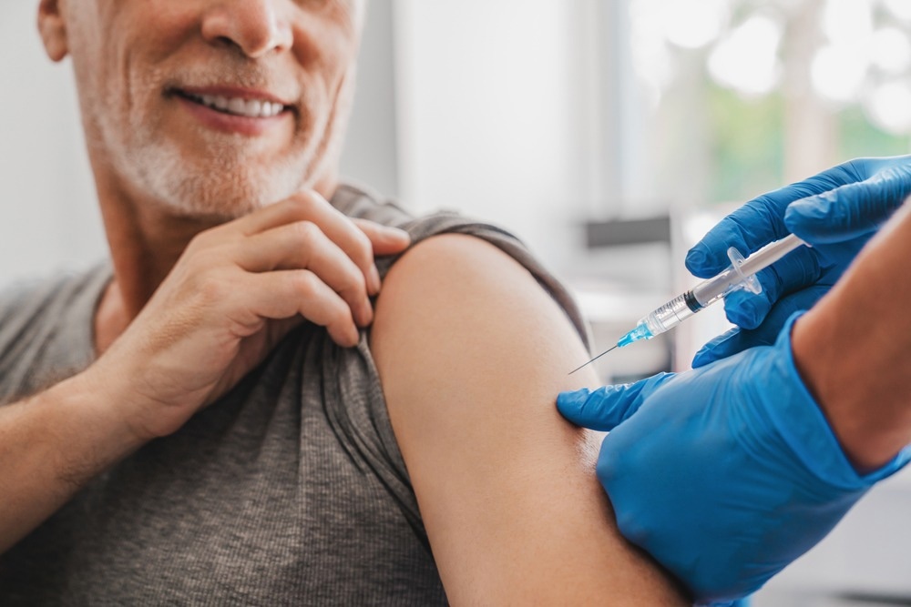 Study: Demographic and Clinical Characteristics of Mpox in Persons Who Had Previously Received 1 Dose of JYNNEOS Vaccine and in Unvaccinated Persons — 29 U.S. Jurisdictions, May 22–September 3, 2022. Image Credit: Inside Creative House/Shutterstock