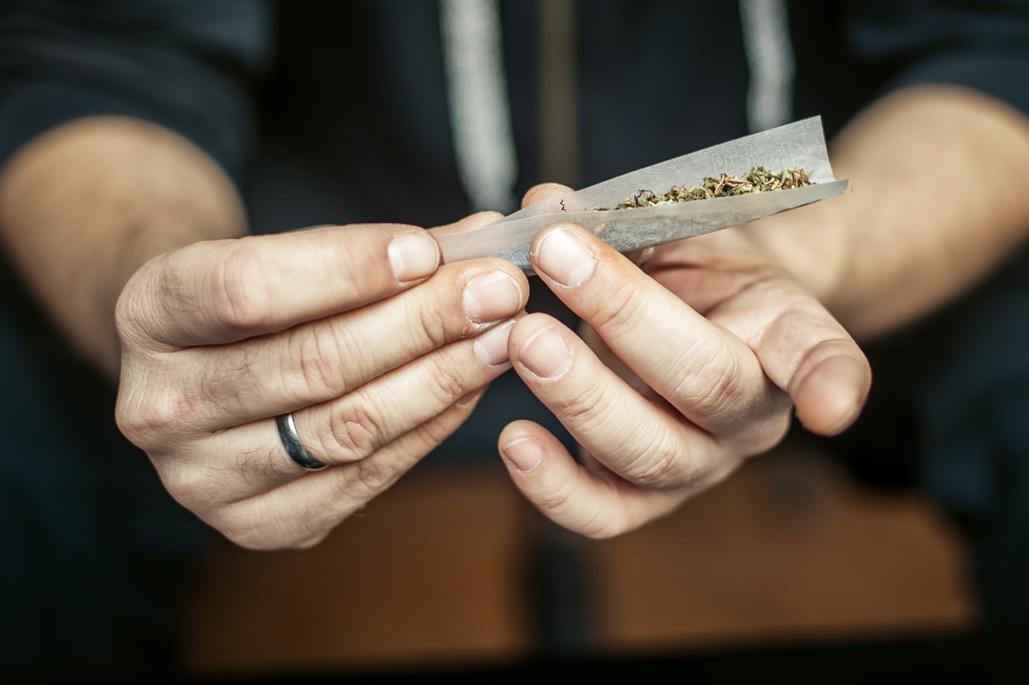 Study: Association of self-reported use of cannabis for the purpose of improving physical, mental, and sleep health with problematic cannabis use risk. Image Credit: guruXOX/Shutterstock.com