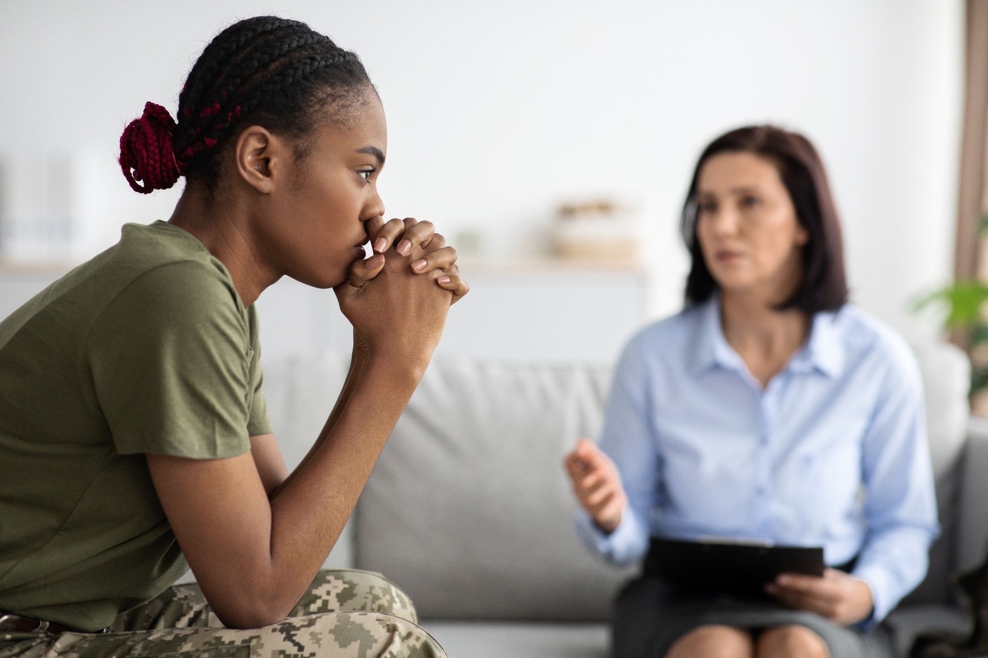 Study:  No replication of Alzheimer’s disease genetics as a moderator of the association between combat exposure and PTSD risk in 138,592 combat veterans. Image Credit: Prostock-studio / Shutterstock.com