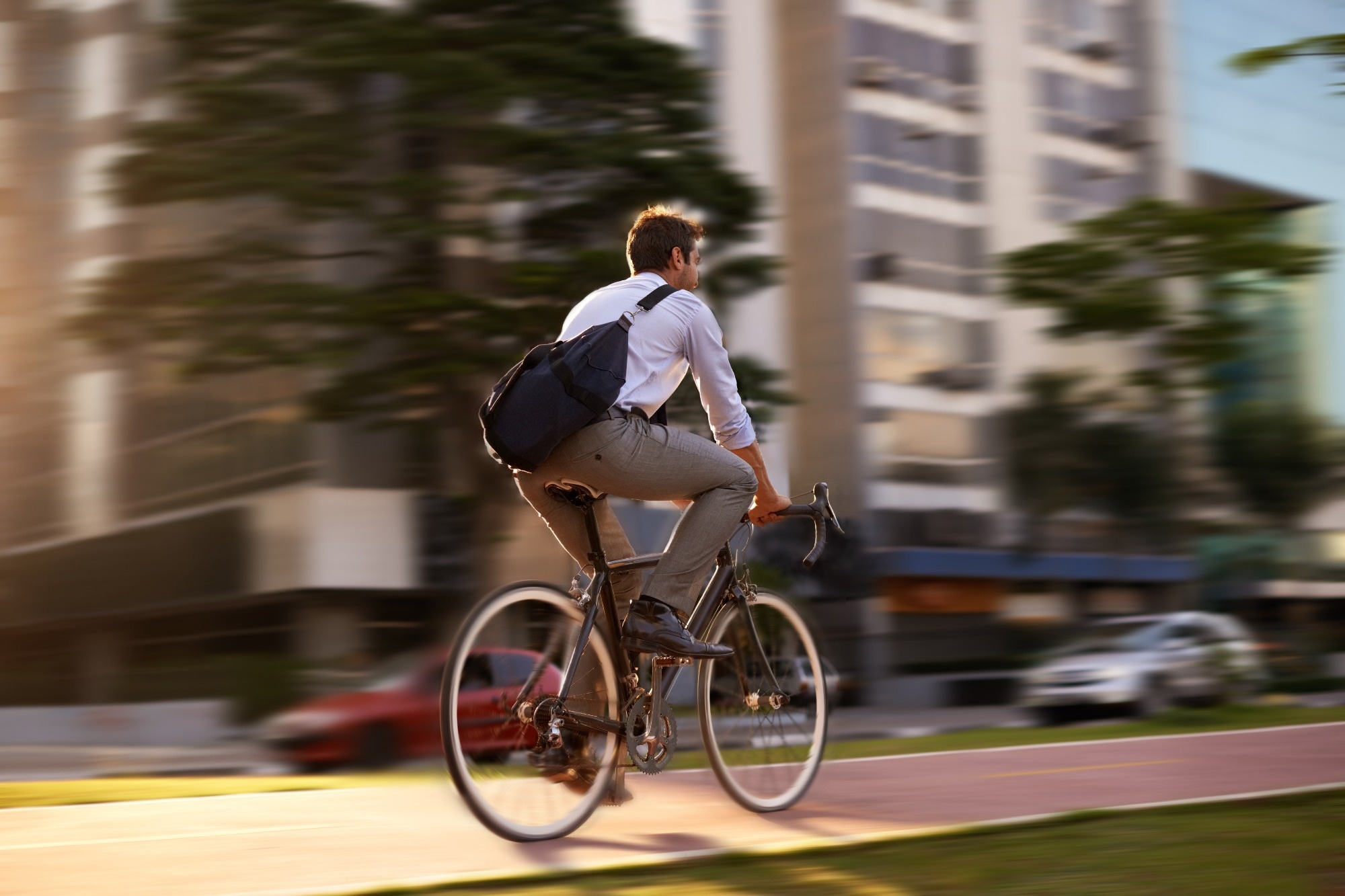 Study: Health benefits of pedestrian and cyclist commuting: evidence from the Scottish Longitudinal Study. Image Credit: PeopleImages.com - Yuri A/Shutterstock.com