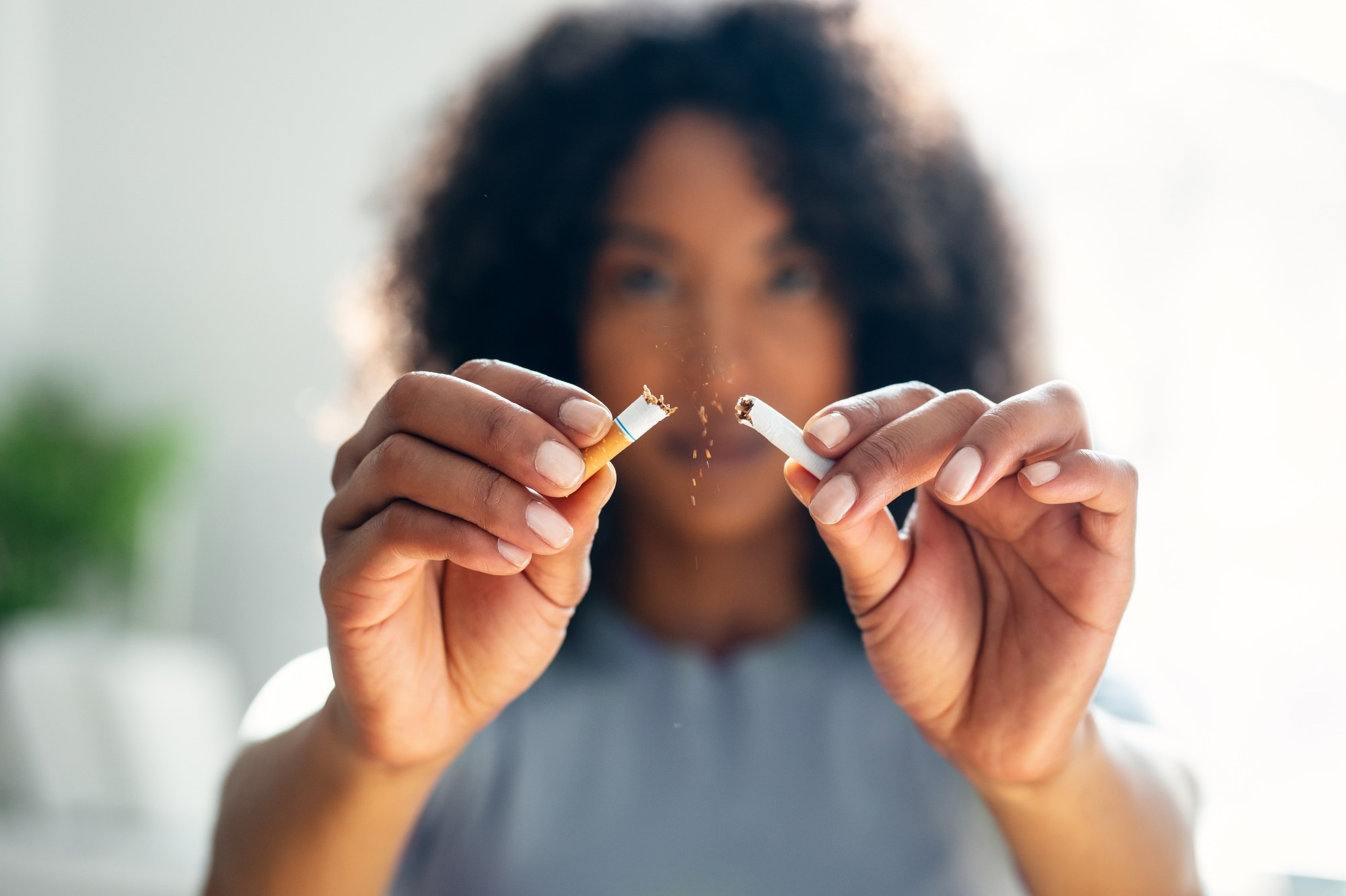 ​​​​​​​Study: Effects of interventions to combat tobacco addiction: Cochrane update of 2021 to 2023 reviews. Image Credit: Josep Suria/Shutterstock.com