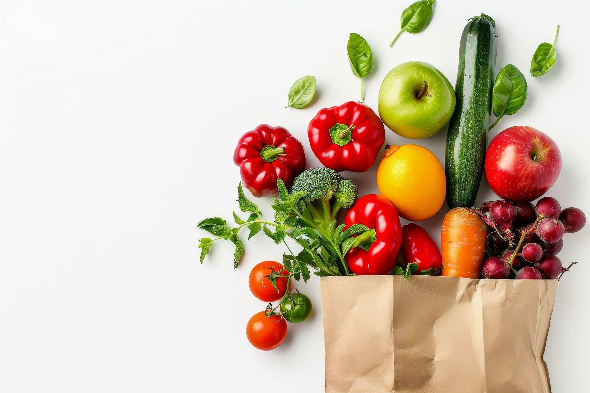 Study: Longitudinal associations between vegetarian dietary habits and site-specific cancers in the Adventist Health Study-2 North American cohort. Image Credit: Adri Yadam Nasir / Shutterstock