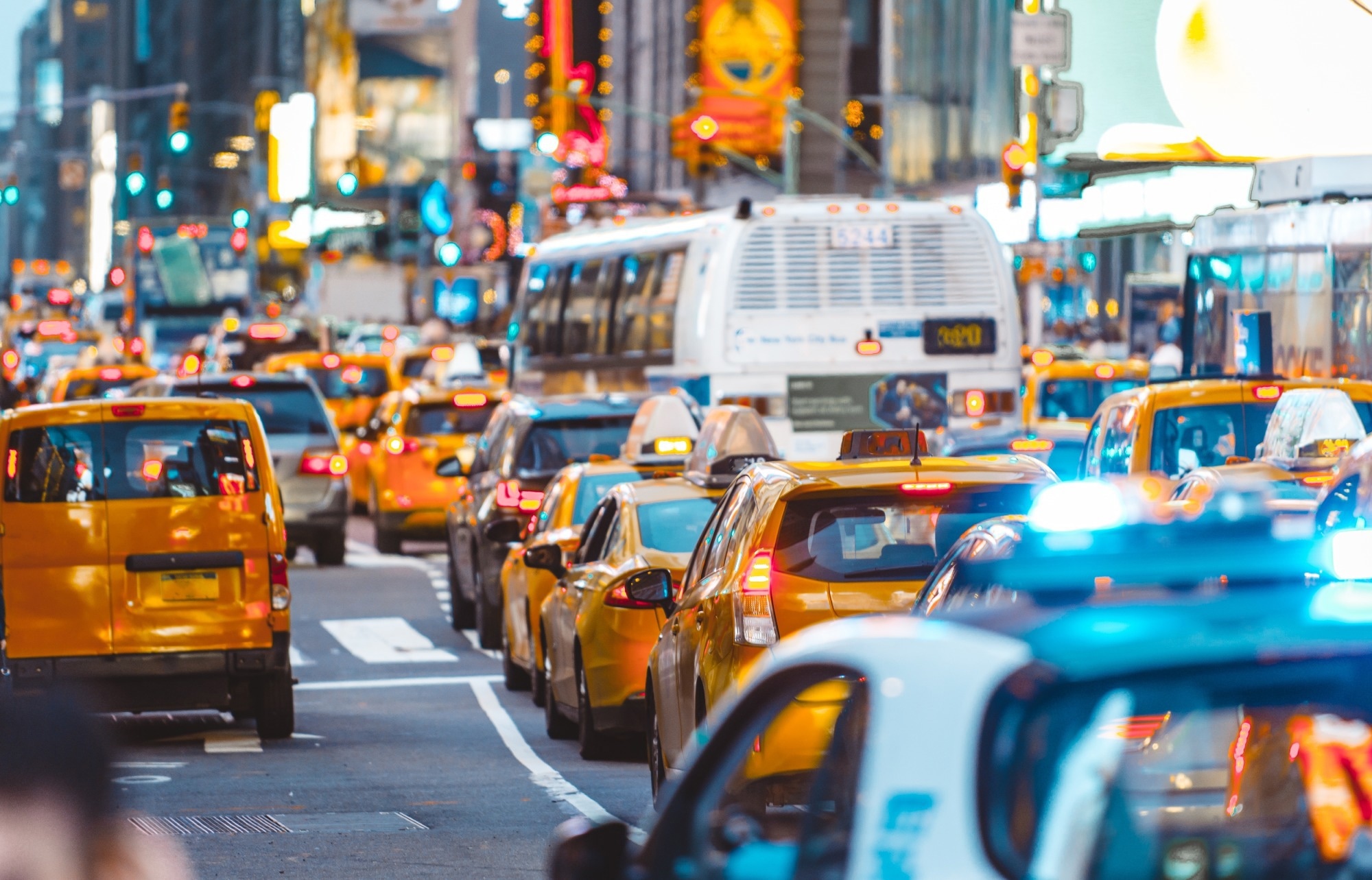 Urban jungle scene with cars and traffic in New York city