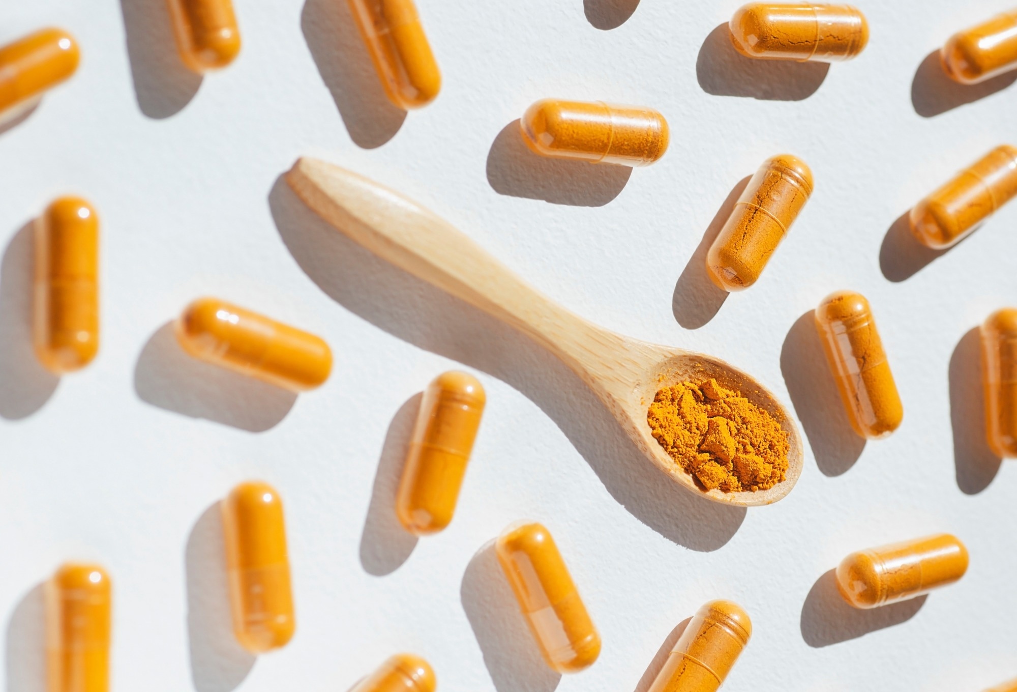 Study: A market and risk assessment of 125 turmeric supplements available in Australia, Germany, India, UK, and USA. Image Credit: shinshila / Shutterstock