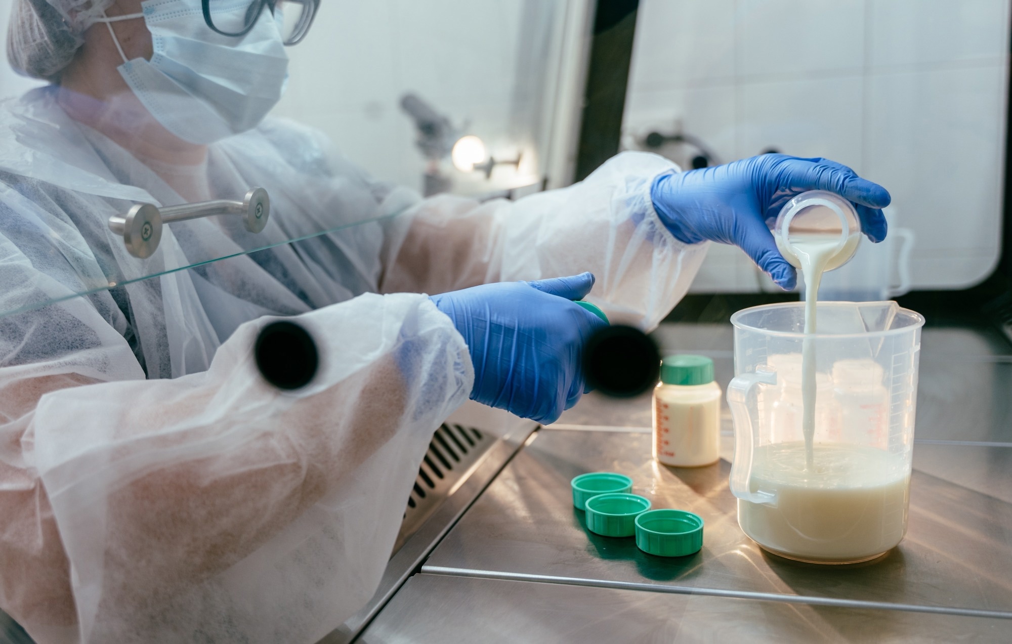 Study: Concentrations of Heavy Metals in Processed Baby Foods and Infant Formulas Worldwide: A Scoping Review. Image Credit: Iryna Inshyna / Shutterstock